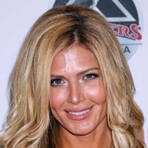 Torrie Wilson Headshot 9 of 10