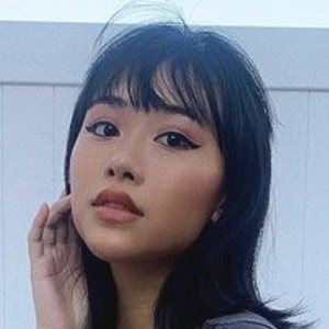 Tracy Nguyen Headshot 5 of 10