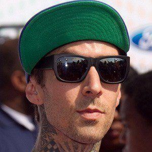 Travis Barker - Bio, Family, Trivia | Famous Birthdays