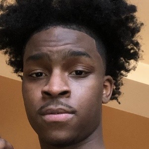 travolivee at age 19