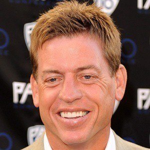 troy aikman age family