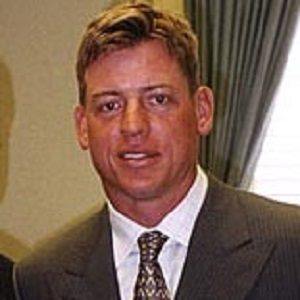 Troy Aikman Headshot 5 of 6