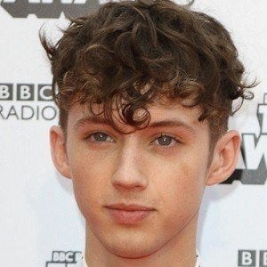 Featured image of post Troye Sivan Age Submitted 2 months ago by lookaheadinstead