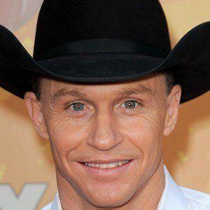 Ty Murray - Bio, Family, Trivia | Famous Birthdays