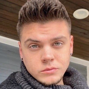 Tyler Baltierra Headshot 8 of 10