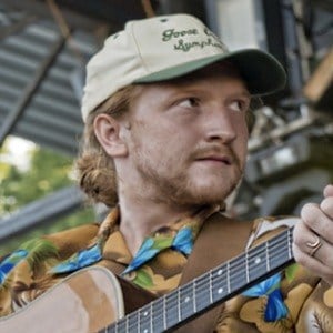 Tyler Childers Headshot 5 of 10