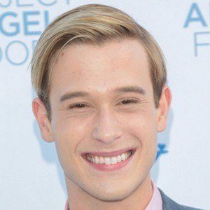 Tyler Henry Headshot 4 of 4