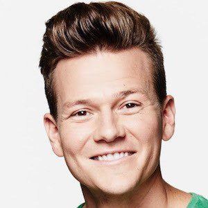 Tyler Ward Headshot 4 of 5