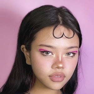 Joyceraltee at age 20