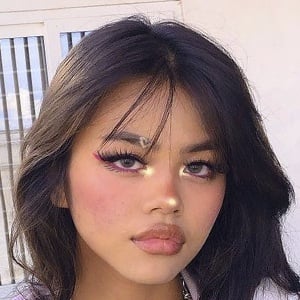 Joyceraltee at age 20