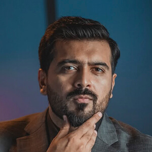 Umar Saleem Headshot 6 of 6