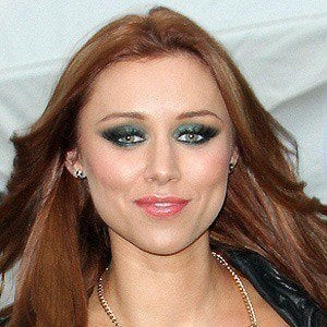 Una Healy Headshot 6 of 10