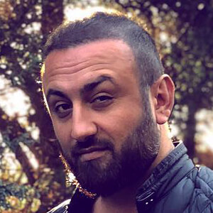 Unal Turan Headshot 2 of 5