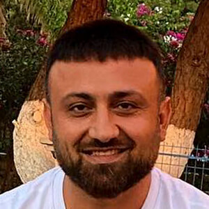 Unal Turan Headshot 4 of 5