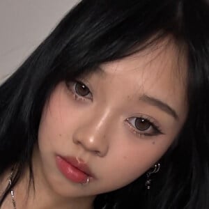 ursungirl Headshot 2 of 8