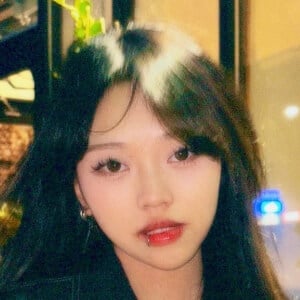 ursungirl Headshot 4 of 8