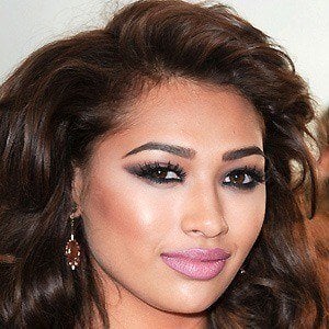 Vanessa White Headshot 2 of 10