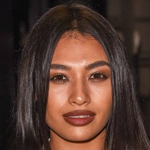 Vanessa White Headshot 9 of 10