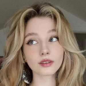 Vanja Jagnic Headshot 9 of 10