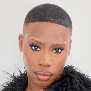 varijstylez at age 26