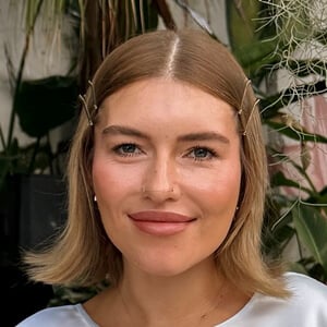 Vera Smirnova Headshot 3 of 4