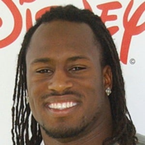 Vernon Davis Headshot 9 of 9