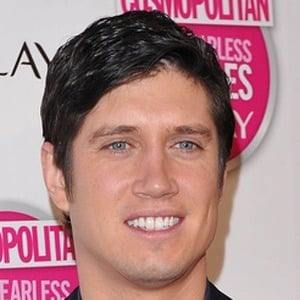 Vernon Kay at age 35