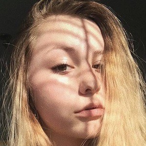 Verysmolkat - Age, Family, Bio | Famous Birthdays