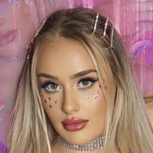 vibinwithciicii at age 24