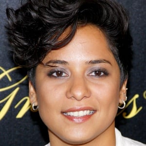 Vicci Martinez Headshot 2 of 4