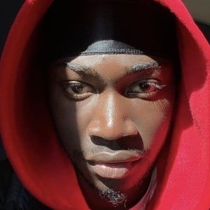 Victor Kunda Headshot 4 of 10