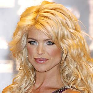 Victoria Silvstedt Headshot 9 of 10