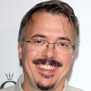 Vince Gilligan Headshot 5 of 6