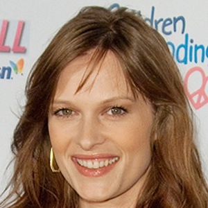 Vinessa Shaw Headshot 7 of 8