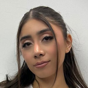 Violet Myers - Edad, Familia, Biografía Famous Birthdays