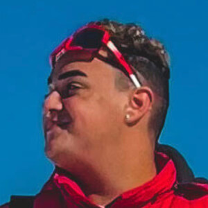 vitinhovines Headshot