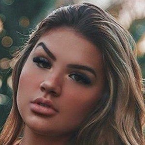 Vivi Wanderley Headshot 8 of 10