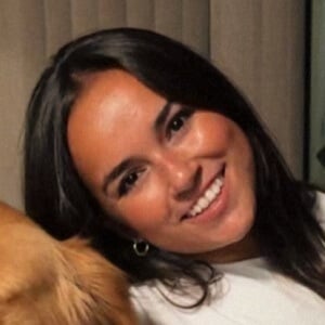 Viviana Martinez Headshot 2 of 3