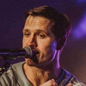 Walker Hayes Headshot 5 of 10