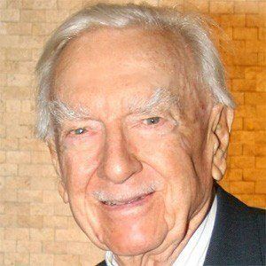 Walter Cronkite - Bio, Family, Trivia | Famous Birthdays