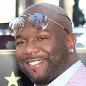 Wanya Morris Headshot 3 of 7