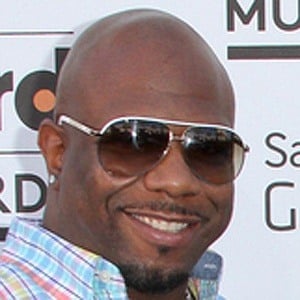 Wanya Morris Headshot 4 of 7