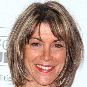 Wendie Malick Headshot 6 of 9