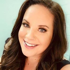 Whitney Way Thore Headshot 2 of 10