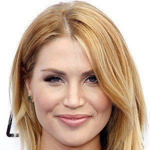 Willa ford fan sites