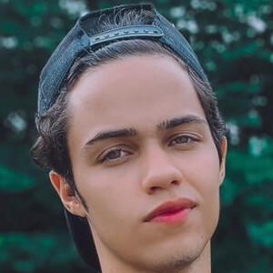 Willian Nunes at age 18