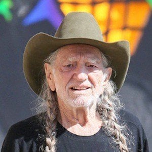 Willie Nelson Headshot 2 of 10