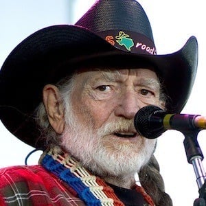 Willie Nelson Headshot 7 of 10