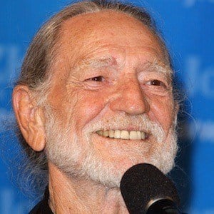 Willie Nelson Headshot 8 of 10