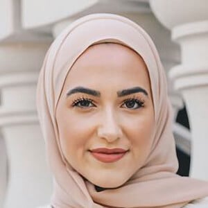 With Love Leena - Age, Family, Bio | Famous Birthdays
